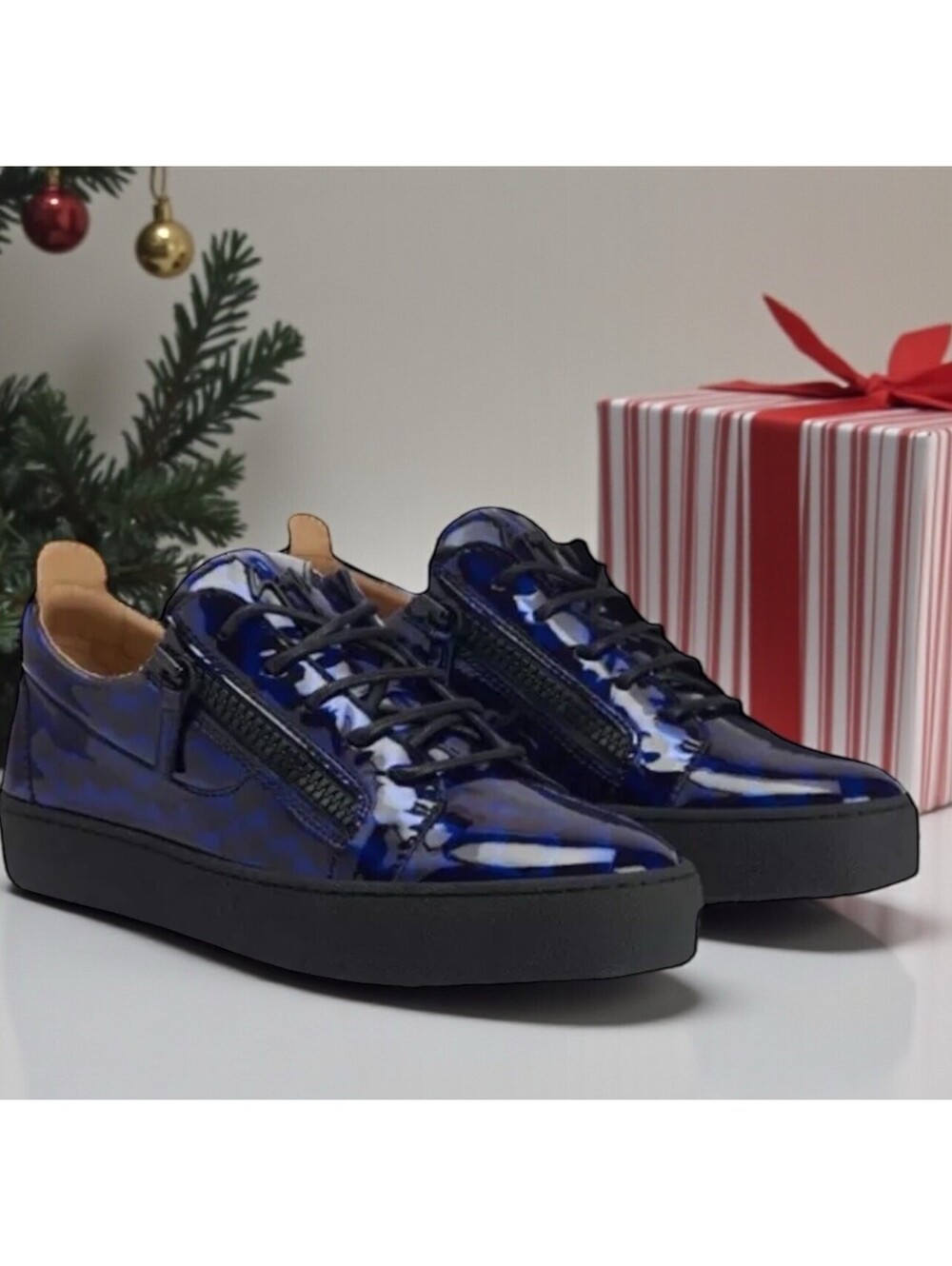 $650 Giuseppe Zanotti Frankie Low Top Glossy Sneakers Fabric Size 44 US 11